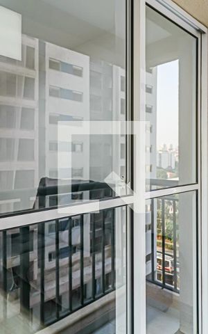 Apartamento para alugar com 31m², 1 quarto e sem vaga Apartamento para alugar com 31m², 1 quarto e sem vagaVaranda