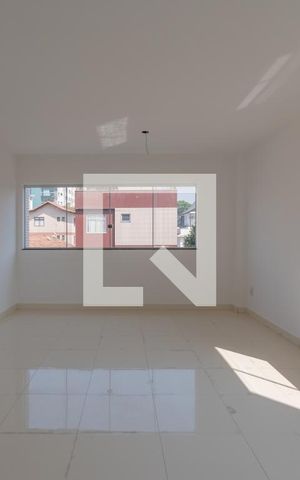 Apartamento para alugar com 135m², 4 quartos e 2 vagas Apartamento para alugar com 135m², 4 quartos e 2 vagasSala