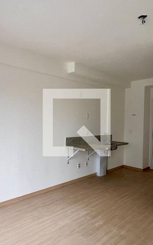 Studio para alugar com 25m², 1 quarto e sem vaga Studio para alugar com 25m², 1 quarto e sem vagaStudio
