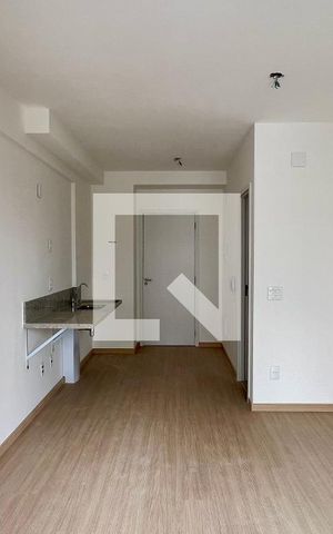 Studio para alugar com 25m², 1 quarto e sem vaga Studio para alugar com 25m², 1 quarto e sem vagaStudio