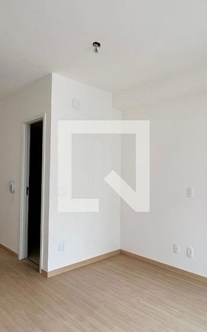 Studio para alugar com 25m², 1 quarto e sem vaga Studio para alugar com 25m², 1 quarto e sem vagaStudio