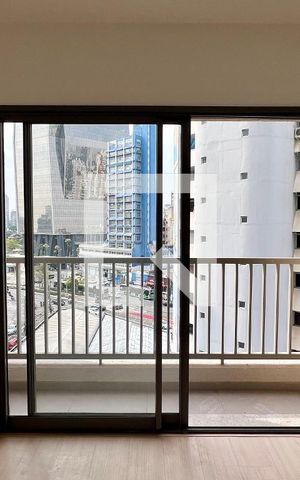 Studio para alugar com 25m², 1 quarto e sem vaga Studio para alugar com 25m², 1 quarto e sem vagaSacada