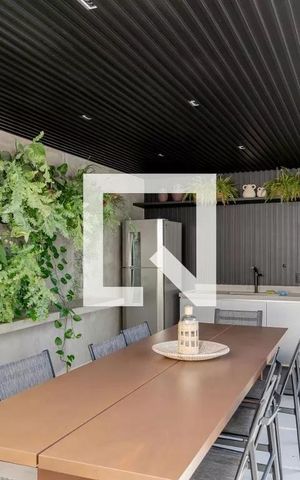 Apartamento à venda com 94m², 2 quartos e 2 vagas Apartamento à venda com 94m², 2 quartos e 2 vagasChurrasqueira