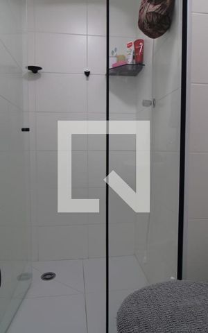 Apartamento à venda com 27m², 1 quarto e sem vagaBox banheiro