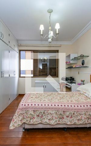Apartamento à venda com 180m², 4 quartos e 4 vagasSuíte 2