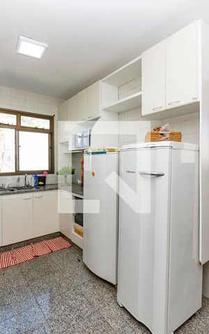Apartamento à venda com 180m², 4 quartos e 4 vagasCozinha