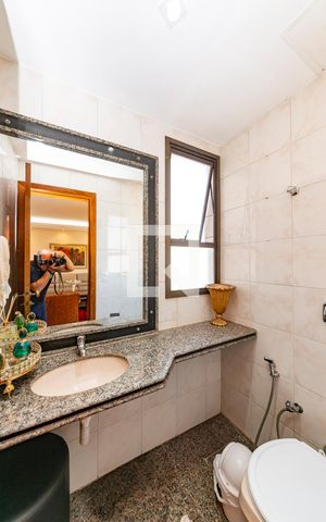Apartamento à venda com 180m², 4 quartos e 4 vagasLavabo