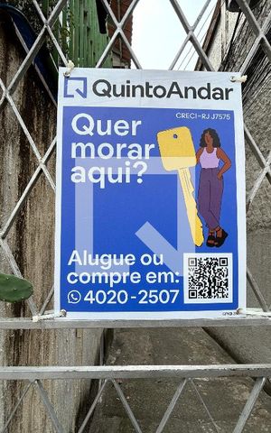 Casa à venda com 52m², 1 quarto e sem vagaplaquinha