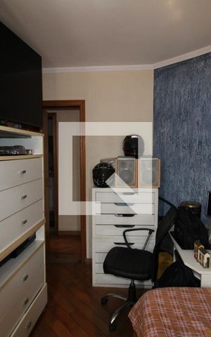 Apartamento à venda com 77m², 3 quartos e 2 vagasQuarto 3