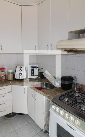 Apartamento à venda com 77m², 3 quartos e 2 vagasCozinha