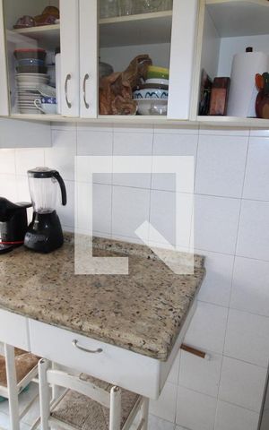 Apartamento à venda com 77m², 3 quartos e 2 vagasÁrea de Serviço