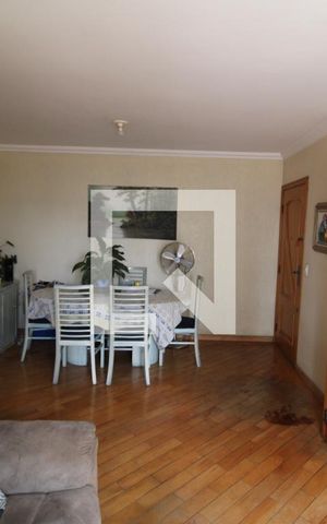 Apartamento à venda com 77m², 3 quartos e 2 vagasSala