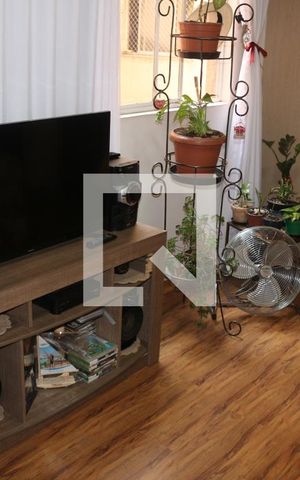 Apartamento à venda com 80m², 2 quartos e 1 vagaSala
