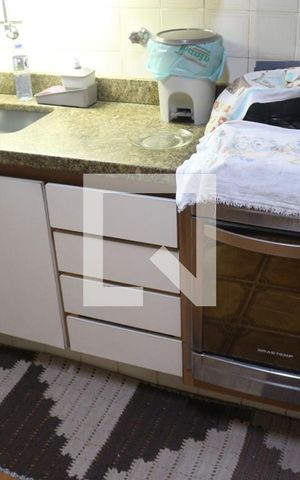Apartamento à venda com 80m², 2 quartos e 1 vagaCozinha