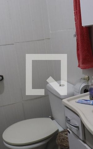 Casa à venda com 160m², 2 quartos e 2 vagasBanheiro