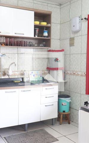 Casa à venda com 160m², 2 quartos e 2 vagasCozinha