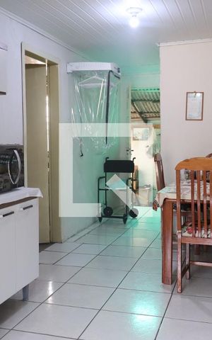 Casa à venda com 160m², 2 quartos e 2 vagasCozinha