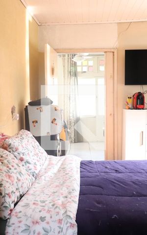Casa à venda com 160m², 2 quartos e 2 vagasQuarto 1