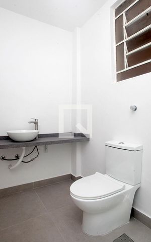 Apartamento à venda com 121m², 3 quartos e sem vagaBanheiro Quarto 1 Suíte