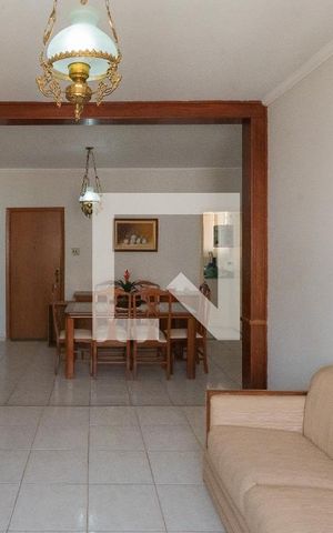 Apartamento à venda com 131m², 3 quartos e 1 vaga Apartamento à venda com 131m², 3 quartos e 1 vagaSala