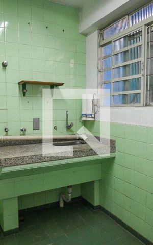 Casa à venda com 311m², 3 quartos e 5 vagas Casa à venda com 311m², 3 quartos e 5 vagasÁrea de Serviço
