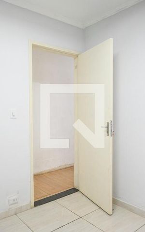 Casa à venda com 311m², 3 quartos e 5 vagas Casa à venda com 311m², 3 quartos e 5 vagasQuarto 3