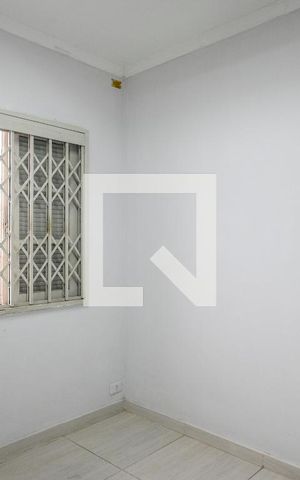 Casa à venda com 311m², 3 quartos e 5 vagas Casa à venda com 311m², 3 quartos e 5 vagasQuarto 2