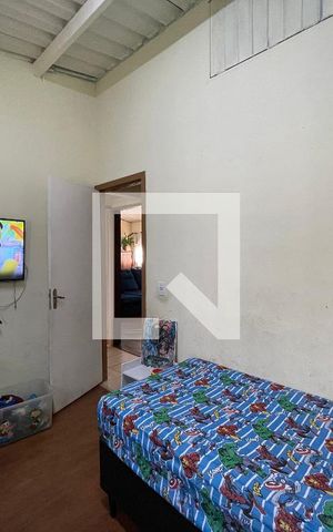 Casa à venda com 370m², 5 quartos e 4 vagas Casa à venda com 370m², 5 quartos e 4 vagasQuarto 3
