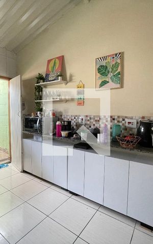 Casa à venda com 370m², 5 quartos e 4 vagas Casa à venda com 370m², 5 quartos e 4 vagasCozinha 2