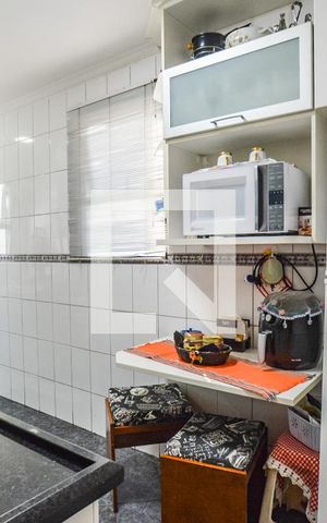 Apartamento à venda com 49m², 2 quartos e 1 vagaCozinha e Área de Serviço