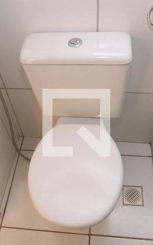 Apartamento à venda com 33m², 2 quartos e sem vagaBanheiro