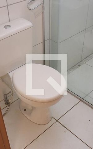 Apartamento à venda com 33m², 2 quartos e sem vagaBanheiro