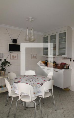 Apartamento à venda com 425m², 5 quartos e 7 vagasCozinha