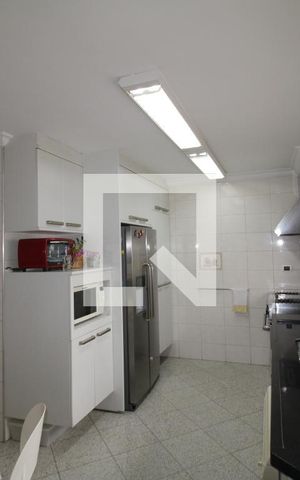 Apartamento à venda com 425m², 5 quartos e 7 vagasCozinha