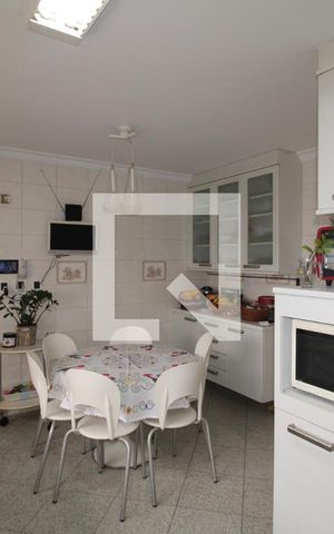 Apartamento à venda com 425m², 5 quartos e 7 vagasCozinha
