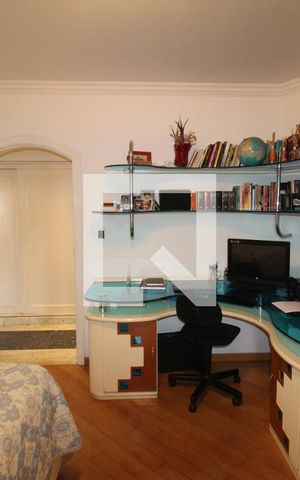 Apartamento à venda com 425m², 5 quartos e 7 vagasQuarto 2
