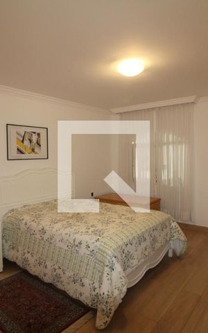 Apartamento à venda com 425m², 5 quartos e 7 vagasQuarto 4