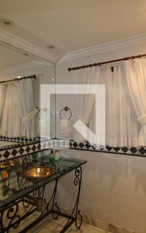 Apartamento à venda com 425m², 5 quartos e 7 vagasBanheiro