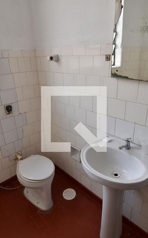 Apartamento à venda com 98m², 2 quartos e sem vagaBanheiro