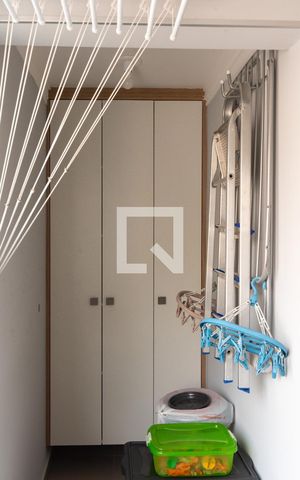 Apartamento à venda com 177m², 3 quartos e 1 vaga Apartamento à venda com 177m², 3 quartos e 1 vagaÁrea de Serviço