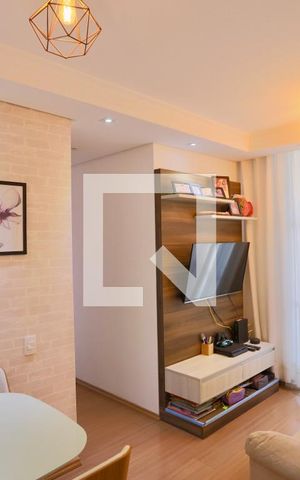 Apartamento à venda com 47m², 2 quartos e 1 vaga Apartamento à venda com 47m², 2 quartos e 1 vagaSala