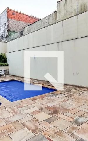 Apartamento para alugar com 60m², 2 quartos e 1 vagaÁrea comum - Piscina