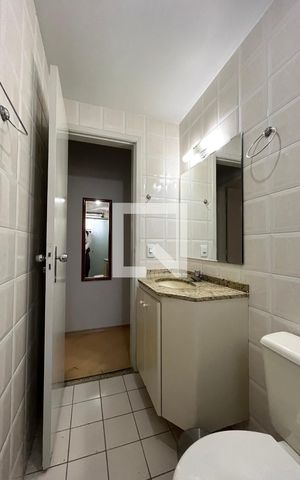 Apartamento para alugar com 60m², 2 quartos e 1 vagaBanheiro