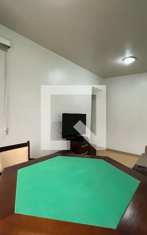 Apartamento para alugar com 60m², 2 quartos e 1 vagaSala