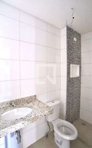 Apartamento à venda com 40m², 2 quartos e sem vaga Apartamento à venda com 40m², 2 quartos e sem vagaBanheiro