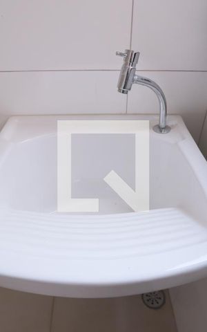Apartamento à venda com 40m², 2 quartos e sem vaga Apartamento à venda com 40m², 2 quartos e sem vagaLavanderia