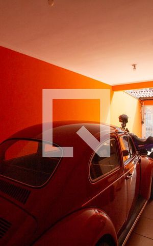 Casa à venda com 392m², 3 quartos e 4 vagas Casa à venda com 392m², 3 quartos e 4 vagasGaragem