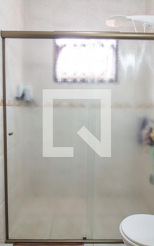 Casa à venda com 392m², 3 quartos e 4 vagas Casa à venda com 392m², 3 quartos e 4 vagasBanheiro 2