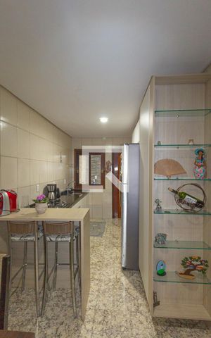 Casa de condomínio à venda com 105m², 3 quartos e 1 vaga Casa de condomínio à venda com 105m², 3 quartos e 1 vagaCozinha