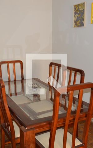 Apartamento à venda com 94m², 2 quartos e 2 vagasSala